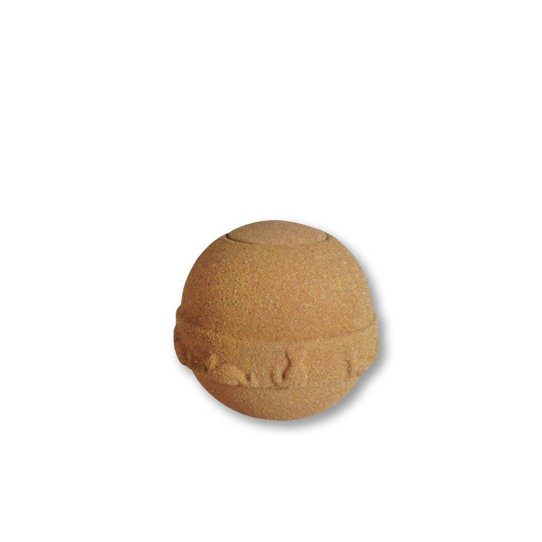 round-sand-with-kittens